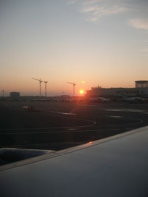Рассвет в аэропорту "Пулково" 